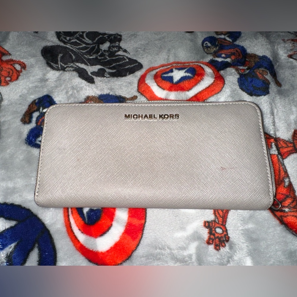 Michael Kors wallet